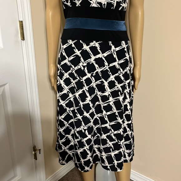 BCBGMAXAZRIA Woman’s Dress Multicolor Size S - Picture 3 of 8